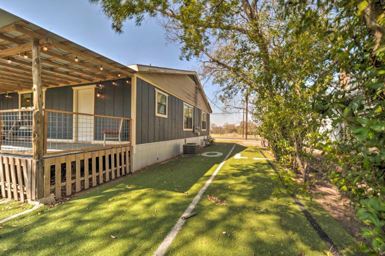 The Barn Texas Wine Country Vacation Rental フレデリックスバーグ エクステリア 写真