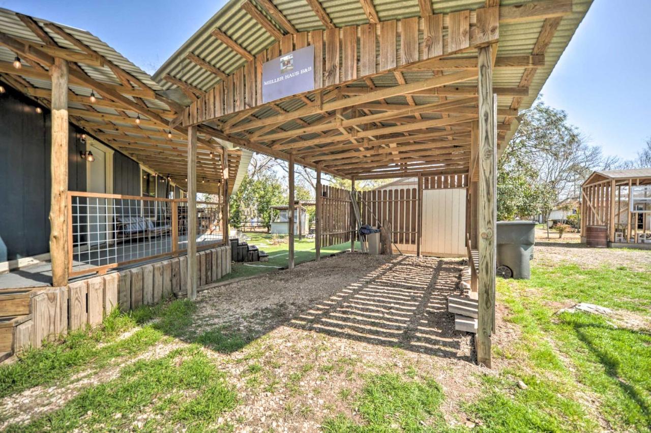 The Barn Texas Wine Country Vacation Rental フレデリックスバーグ エクステリア 写真